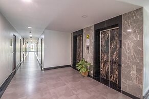 Casa Luxe Hotel and Resident