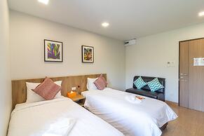 Casa Luxe Hotel and Resident