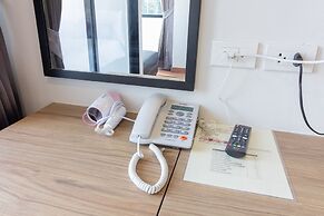 Casa Luxe Hotel and Resident