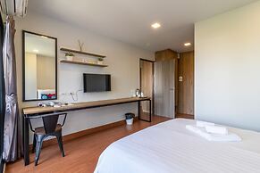 Casa Luxe Hotel and Resident