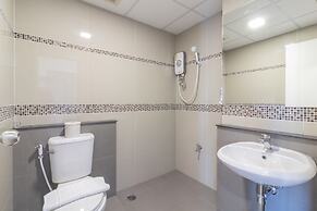 Casa Luxe Hotel and Resident