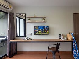 Casa Luxe Hotel and Resident