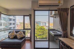 Casa Luxe Hotel and Resident