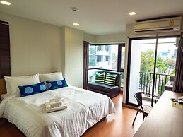 Casa Luxe Hotel and Resident