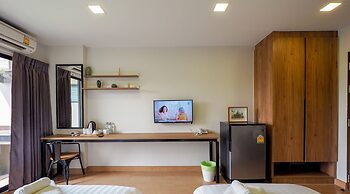 Casa Luxe Hotel and Resident