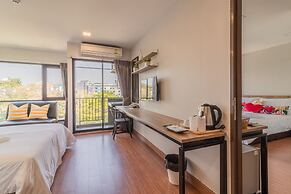 Casa Luxe Hotel and Resident