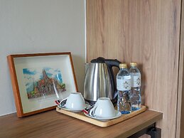 Casa Luxe Hotel and Resident