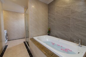 Hanoi Central Hotel & Residences