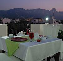 Grand Center Boutique Hotel