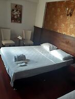 Grand Center Boutique Hotel