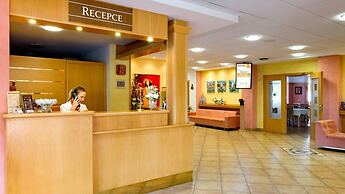 Hotel Akademie a depandance Vila Jarmila