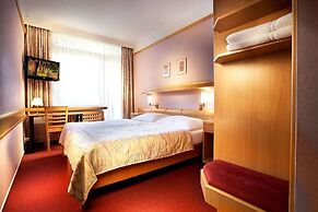 Hotel Akademie a depandance Vila Jarmila