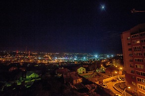 Arendagrad Apartments Sredne-Lermontovskaya 8