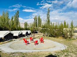 Hotel Nubra Delight and Camps