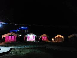 Hotel Nubra Delight and Camps