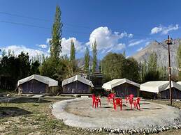 Hotel Nubra Delight and Camps