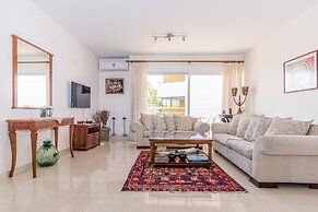 Koulas Apartment