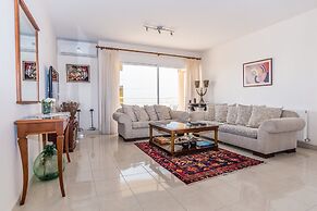 Koulas Apartment