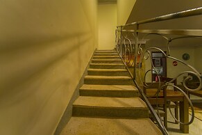 Victoria Breeze Hotel Apartment