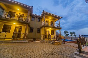 Victoria Breeze Hotel Apartment