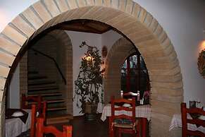 Topset Hotel