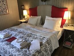 Hamilton Lodge & Spa