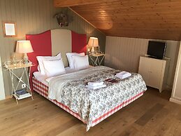 Hamilton Lodge & Spa