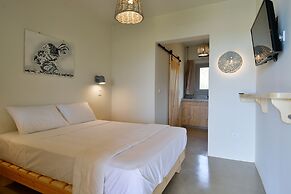 Rooster Guesthouse Rooms