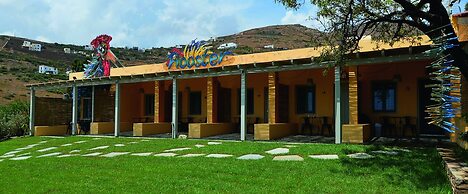 Rooster Guesthouse Rooms