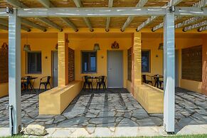 Rooster Guesthouse Rooms