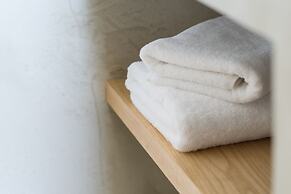 Rooster Guesthouse Rooms