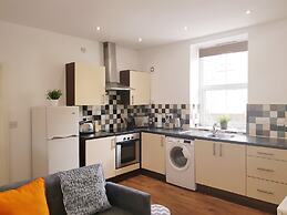 BlueOne Serviced Apartments-Sandon House