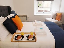 BlueOne Serviced Apartments-Sandon House