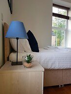 BlueOne Serviced Apartments-Sandon House