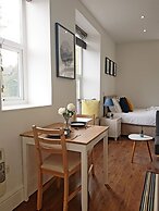 BlueOne Serviced Apartments-Sandon House