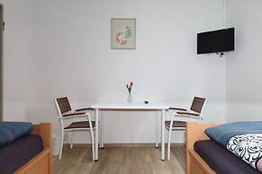 Pension Highway 3 Sennestadt-Bielefeld