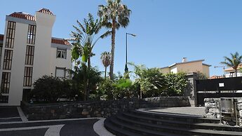 Jasmineiro Palms Palace Apartment