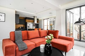 Penthouse Harmonica - LoftAffair