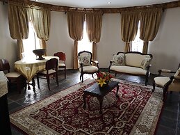 Excalibur Boutique Hotel