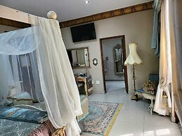 Excalibur Boutique Hotel