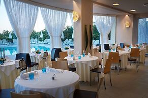 Jesolopalace Hotel & Aparthotel