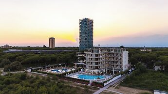 Jesolopalace Hotel & Aparthotel