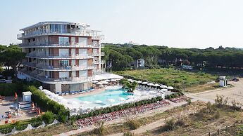 Jesolopalace Hotel & Aparthotel