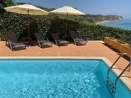 Beach Front Villa with Private 50m Path to Secluded Beach