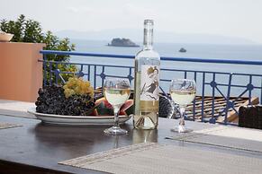 Beach Front Villa with Private 50m Path to Secluded Beach