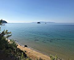 Beach Front Villa with Private 50m Path to Secluded Beach