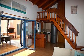 Beach Front Villa with Private 50m Path to Secluded Beach