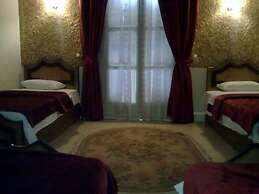 Great Alexander Hostel