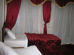 Great Alexander Hostel