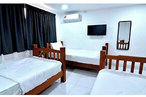 Papa Ji Hotel and Restaurant
